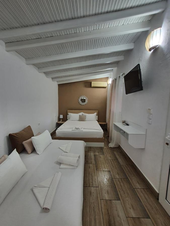 River Rooms Kriaritsi Skala Sikias Eksteriør billede